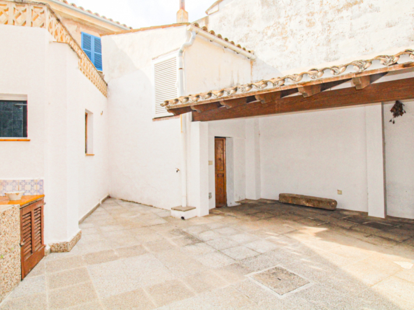 2451C- Webfotos Townhouse Sárraco (2)